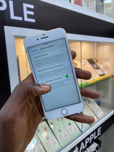 iPhone 7 Or 128Go État Neuf