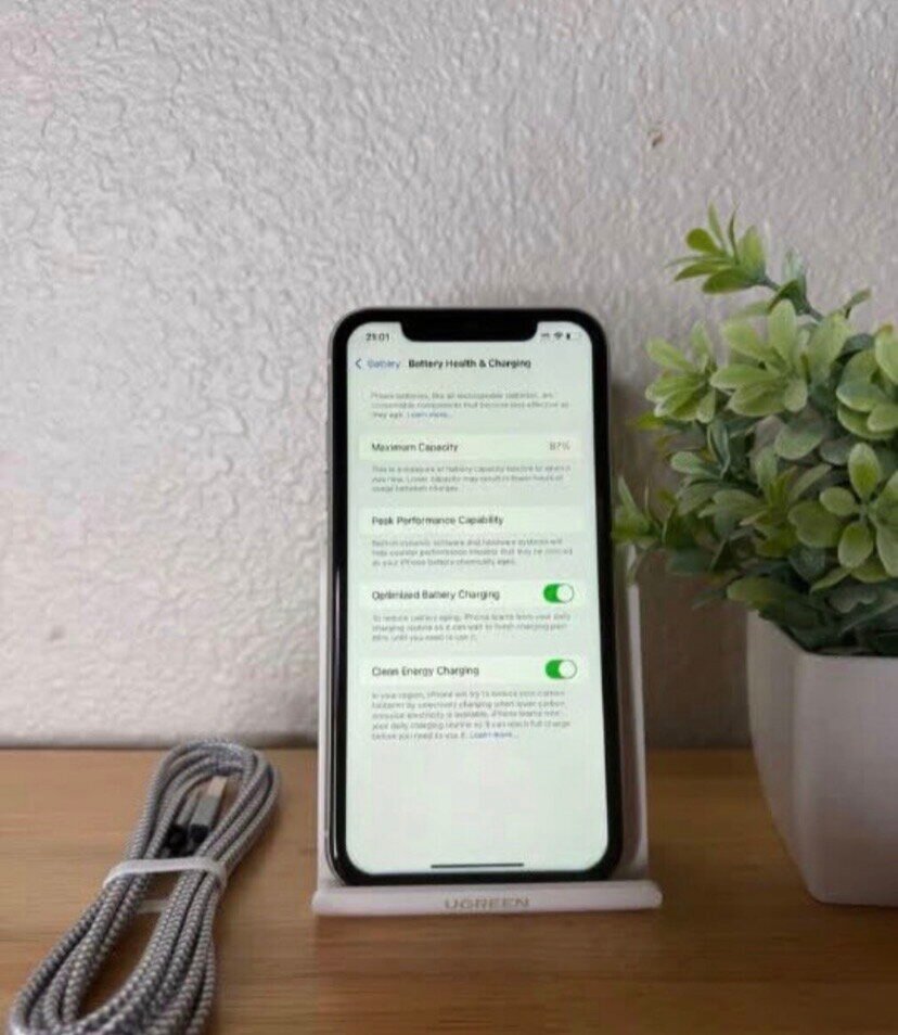 iPhone 11 Blanc Débloqué