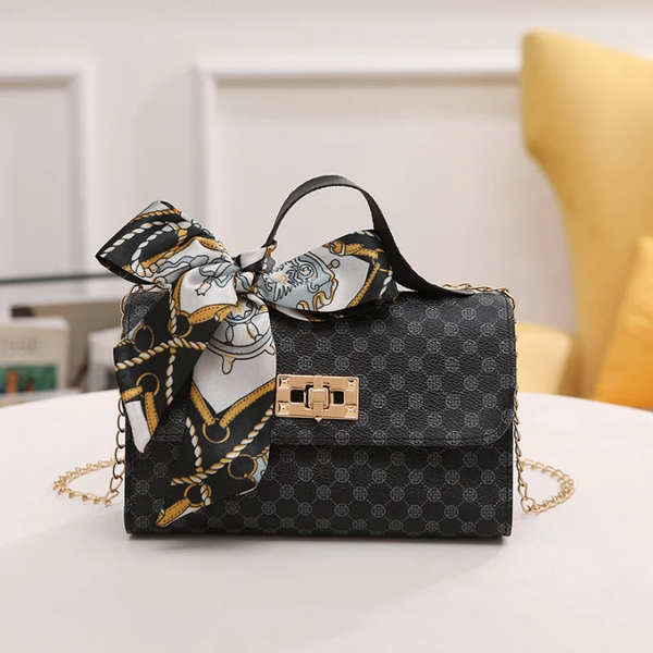 Sac à main élégant avec écharpe