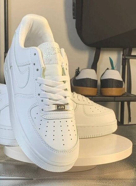 Baskets Nike Air Force 1 Blanches