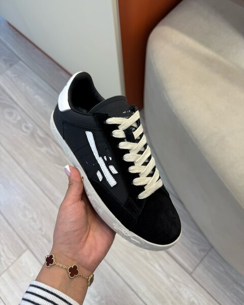 Стильные кроссовки из натуральной кожи/замши