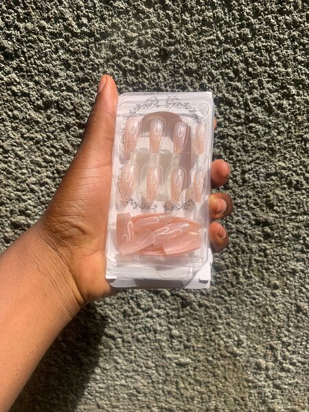 Ongles Press-On French Chic