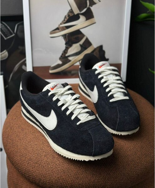 Chaussures Nike Cortez