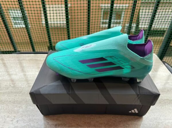 Chaussures de football pro