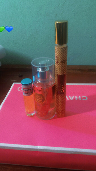 Ensemble de parfums élégants