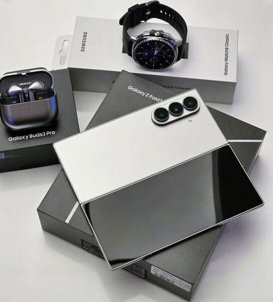 Samsung Galaxy Z Fold4