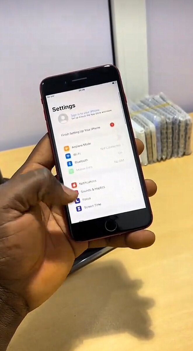 iPhone rouge d'occasion