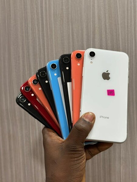 iPhone XR
