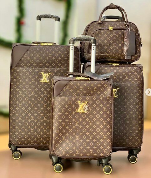 Set of 4 suitcases, Louis Vuitton print