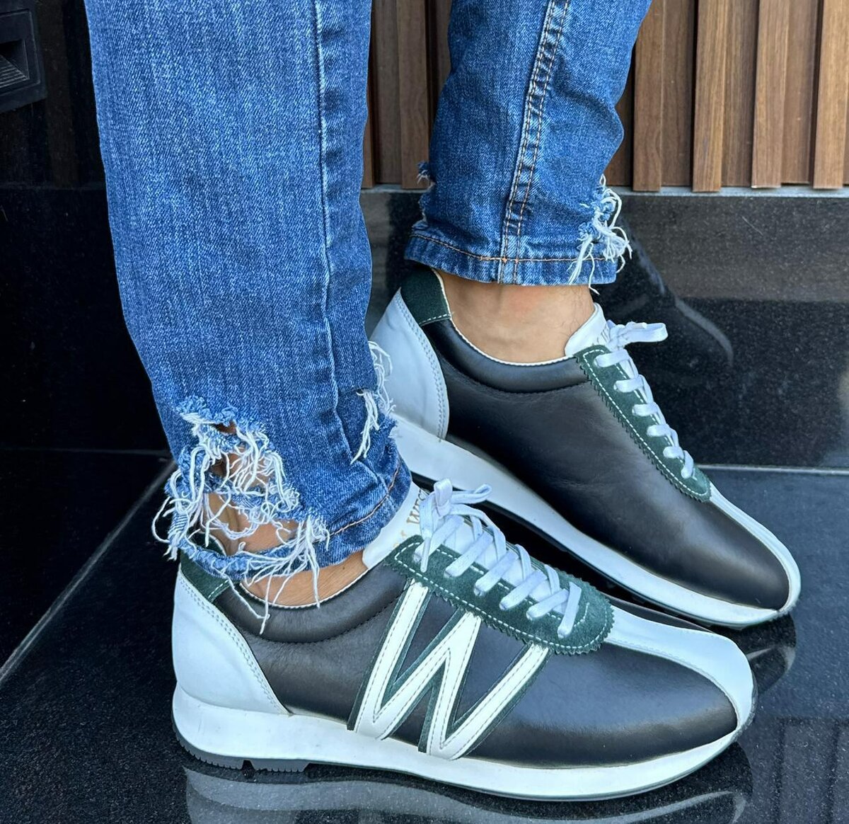 Sneakers élégants noir-blanc