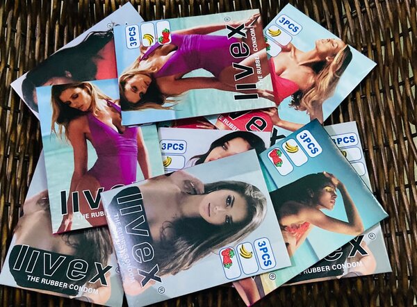 30 préservatifs (10 paquets)