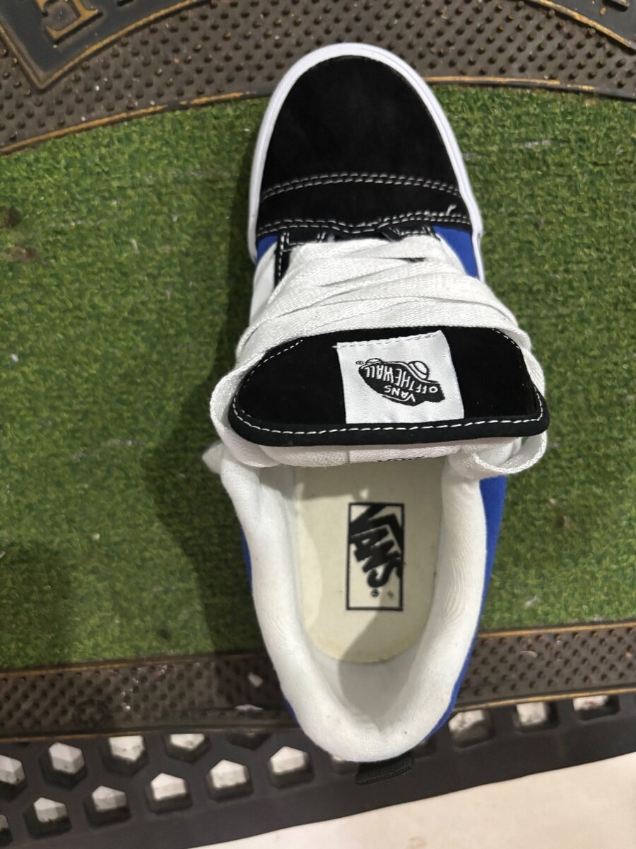 Vans Sneakers Bleu et Noir