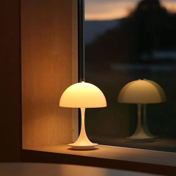 Mushroom table lamp cordless