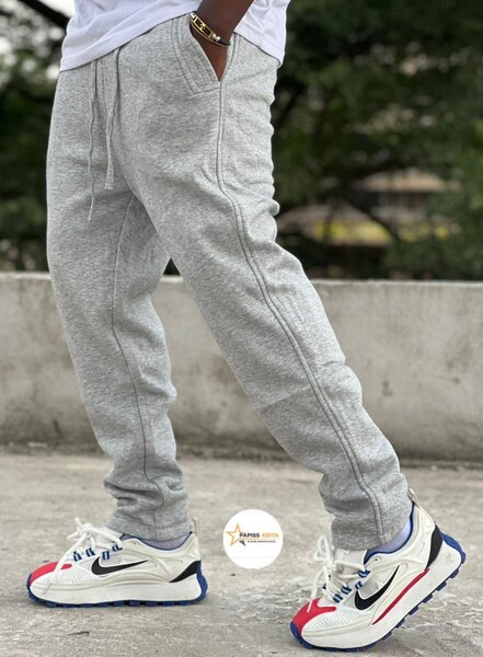 Jogging pour hommes en gris