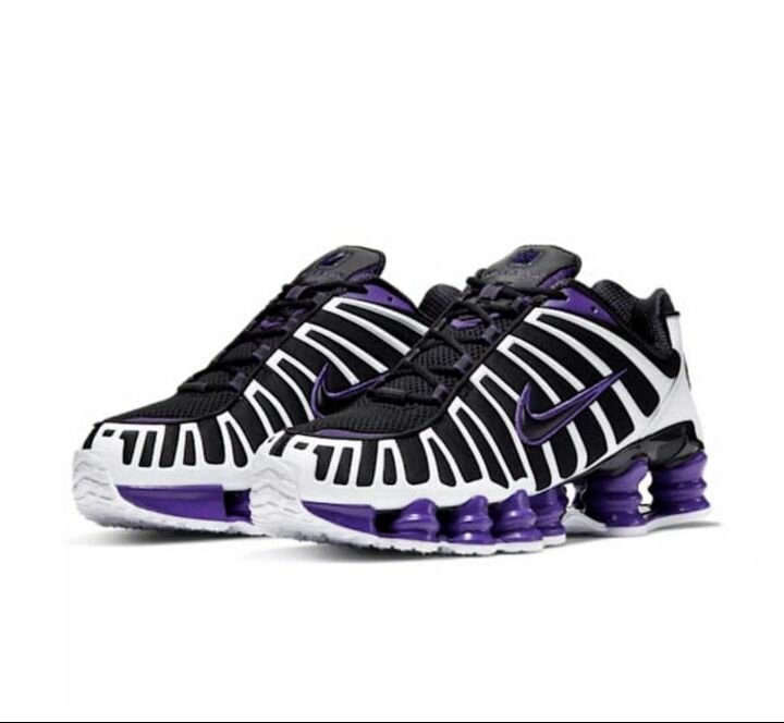 Baskets Nike Shock Noir Violet