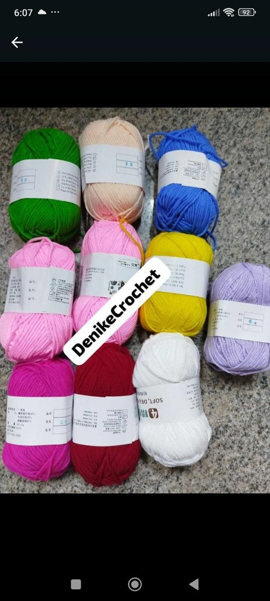 Lot de 10 pelotes colorées