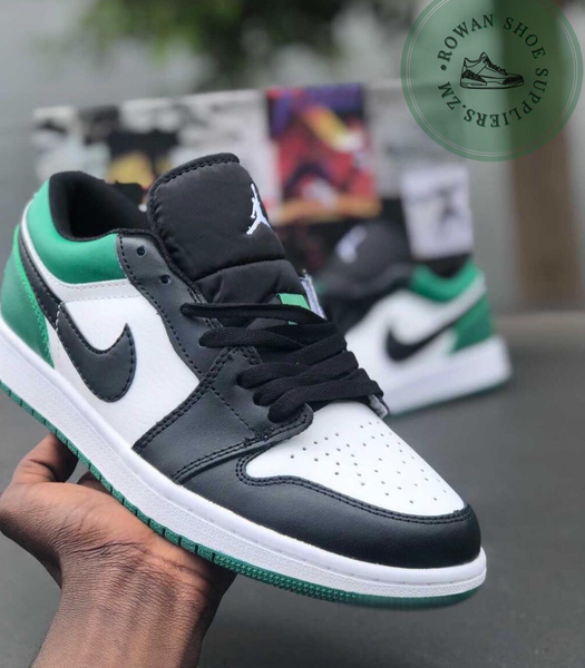 SNEAKERS LOW CUT AIR JORDAN 1 Sizes:4-10 black-white-green
