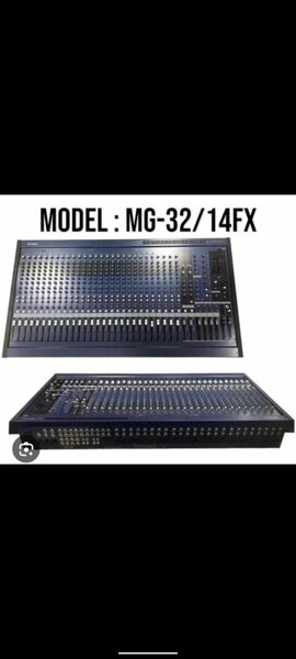 Professional Audio Mixer MG-32