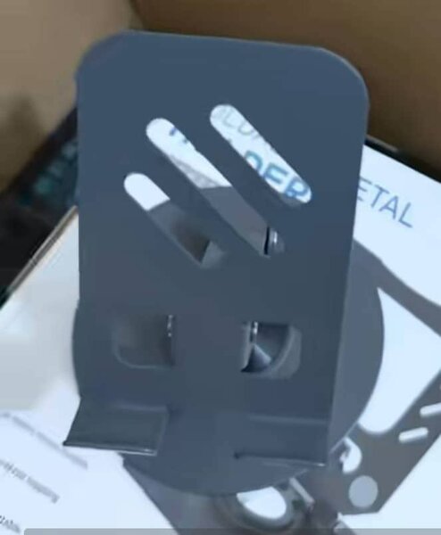 Port de téléphone pour table