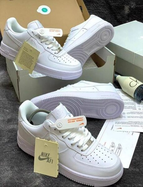 Baskets Blanches Nike AF1