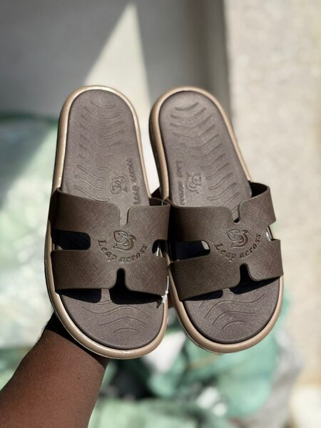 Sandales confortables antidérapantes