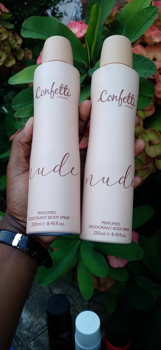 CONFETTI perfumed body spray