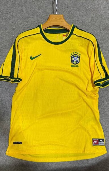 Maillot de football authentique