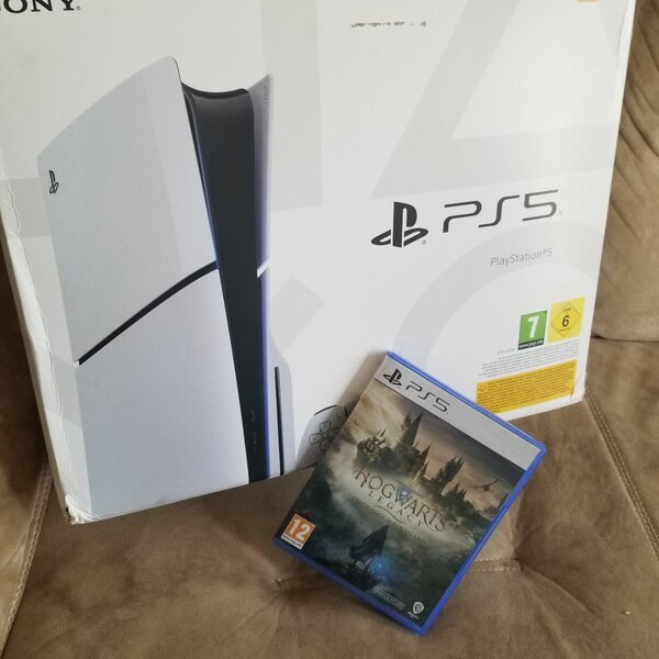 Console PS5 avec Jeu