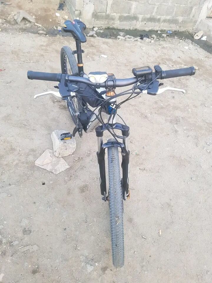 Vélo électrique e-kotem noir