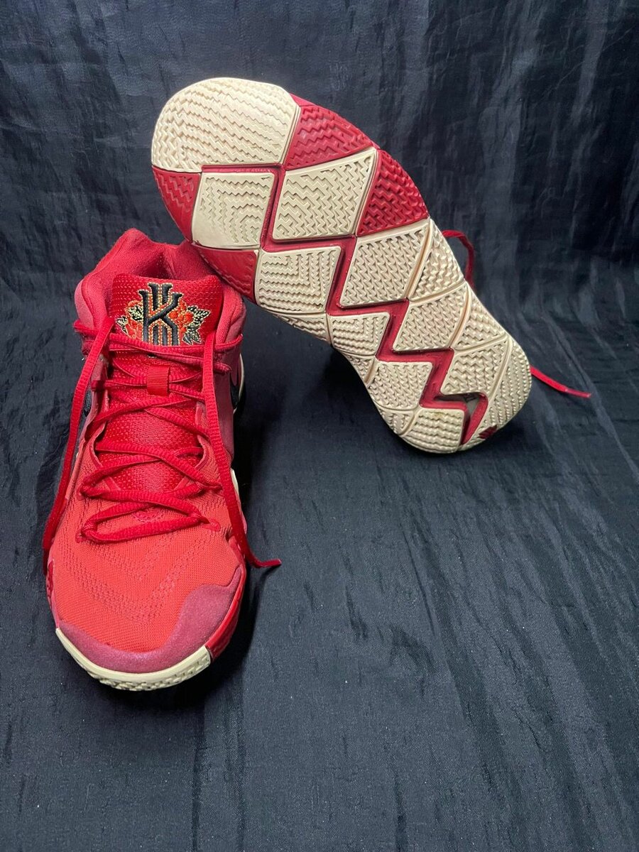 Nike kyrie 4
