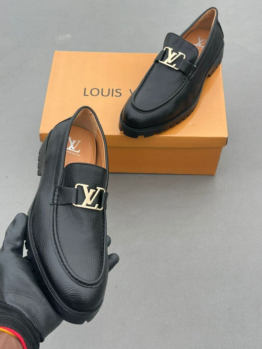 Mocassins noirs élégants
