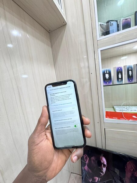 iPhone XR 64go  Sans id rapide