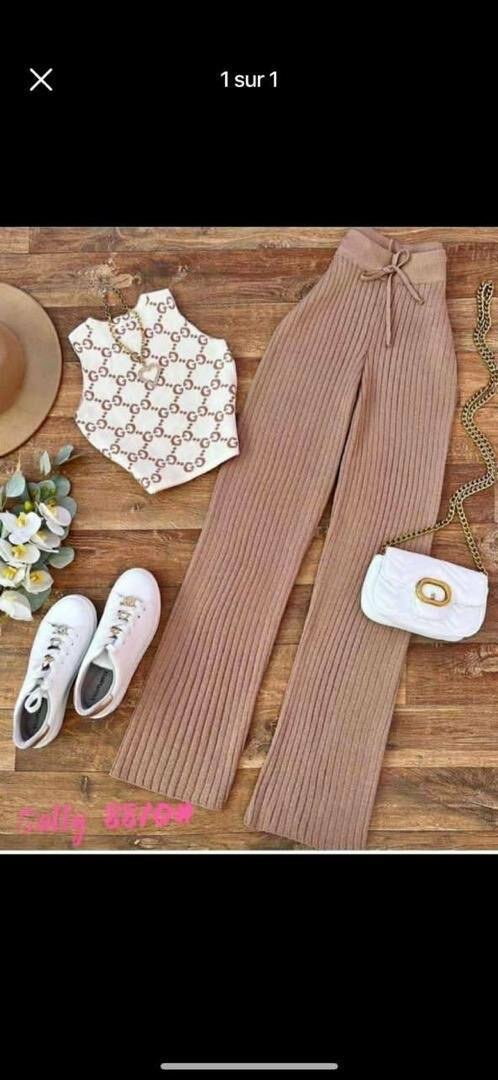Stylish Women's Outfits