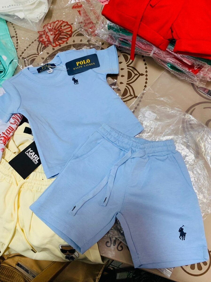 Ensemble bébé bleu en coton