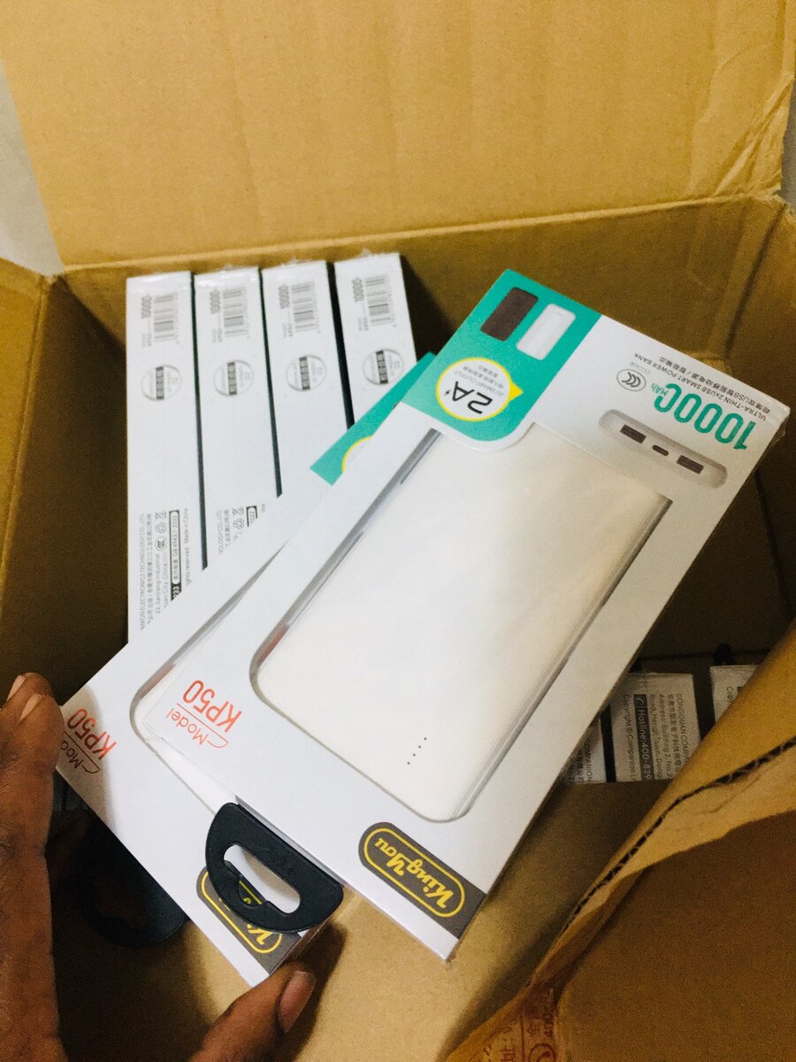 KY 10,000 power banks