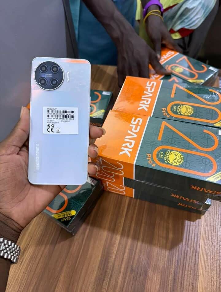 Smartphone Tecno Spark S23