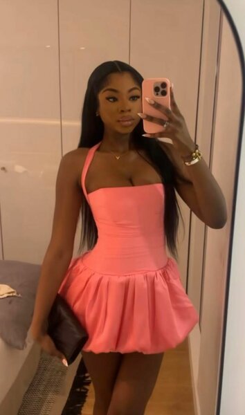Joli robe sexy
