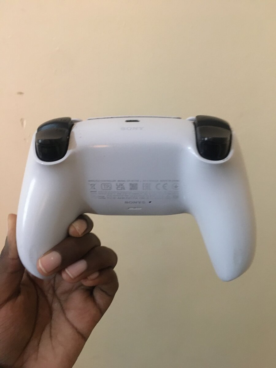 Pre owned ps5 controller