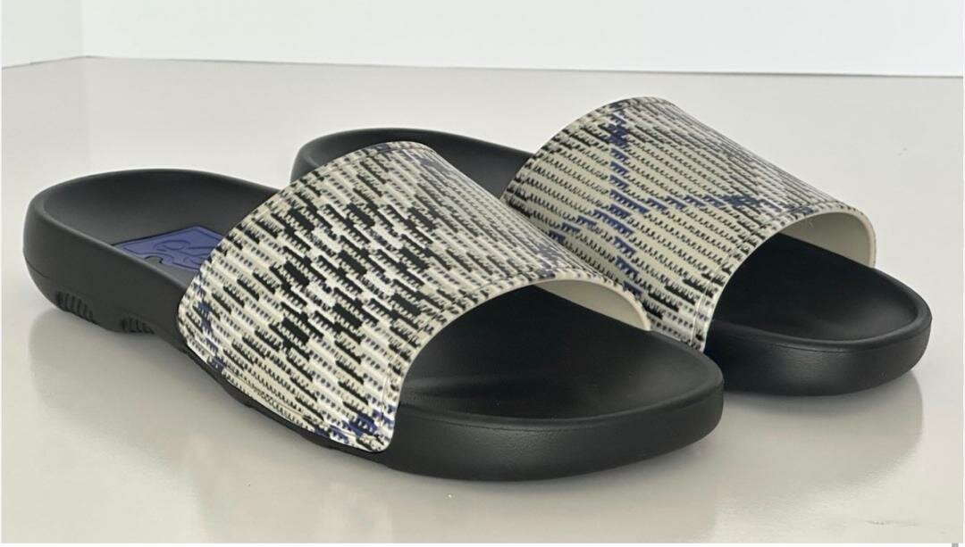 Mules en tissu tweed noir et blanc