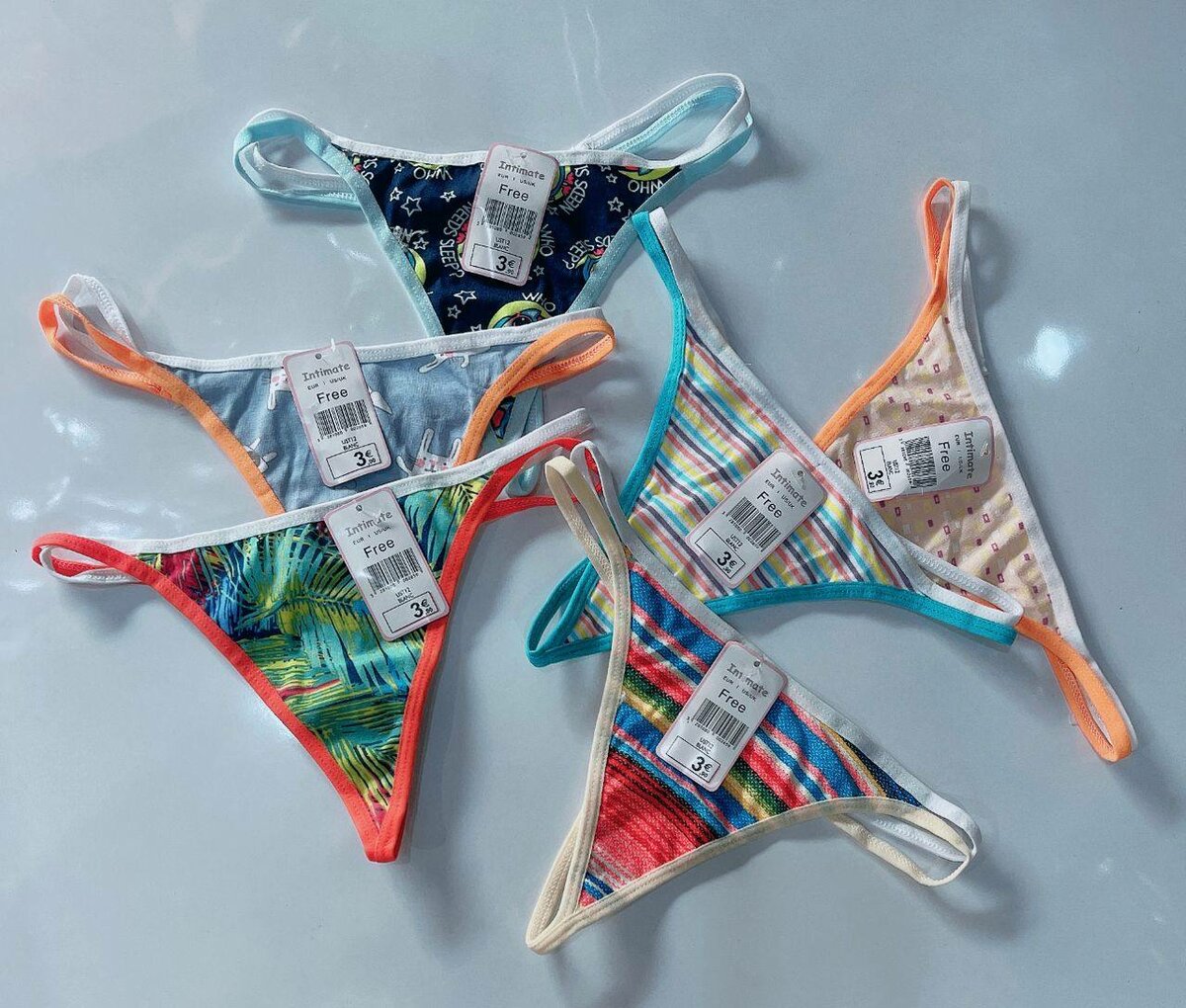 Ladies Pants a dozen