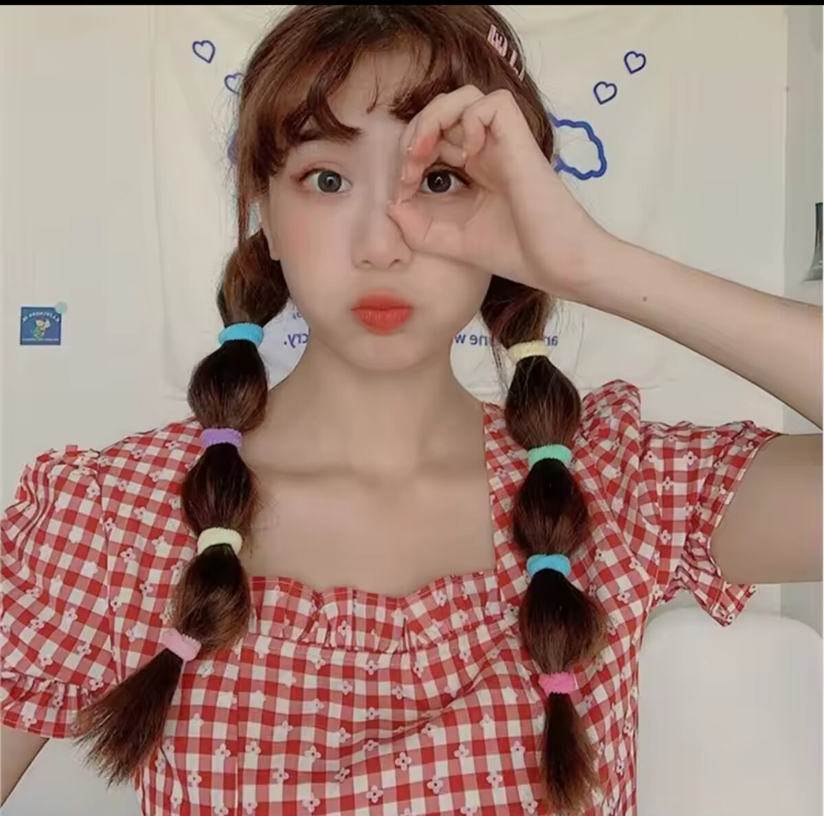 Élastiques colorés pour cheveux