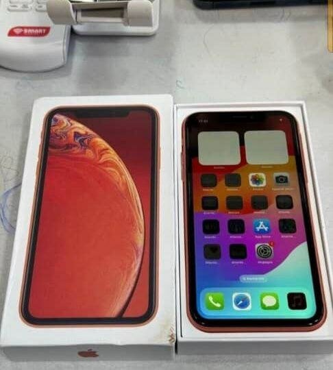 iPhone XR