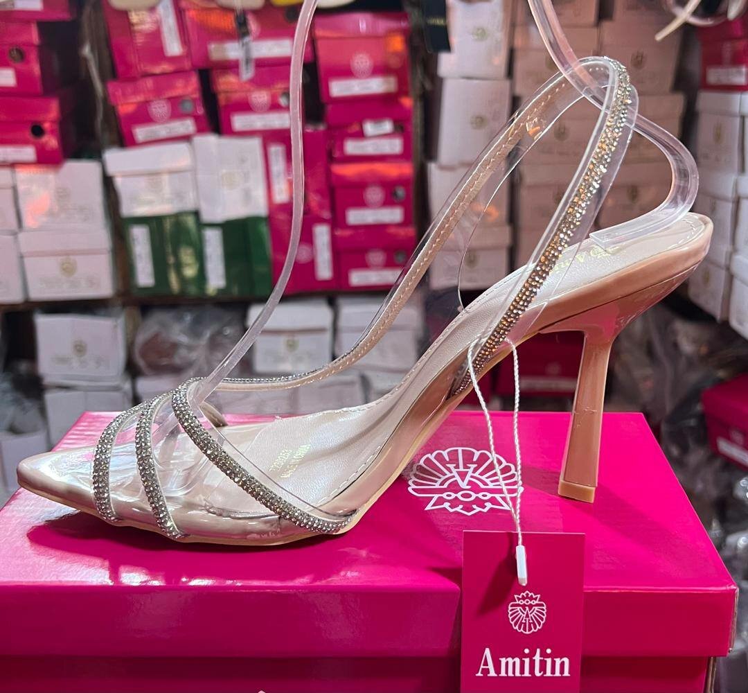 Chaussures fermées à talons