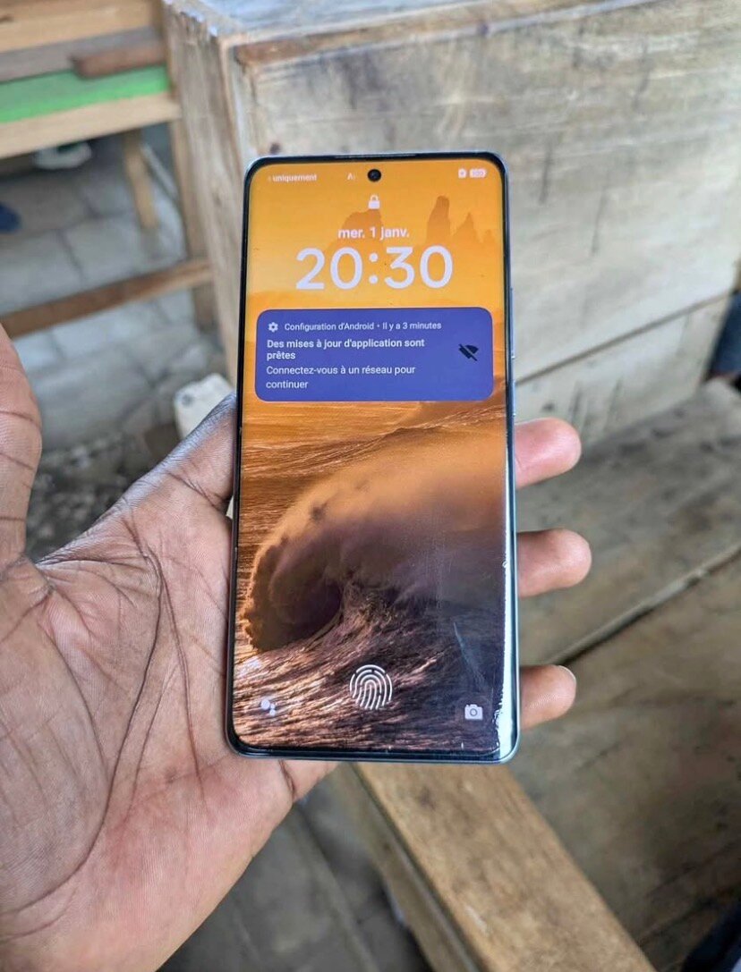 Smartphone OPPO moderne