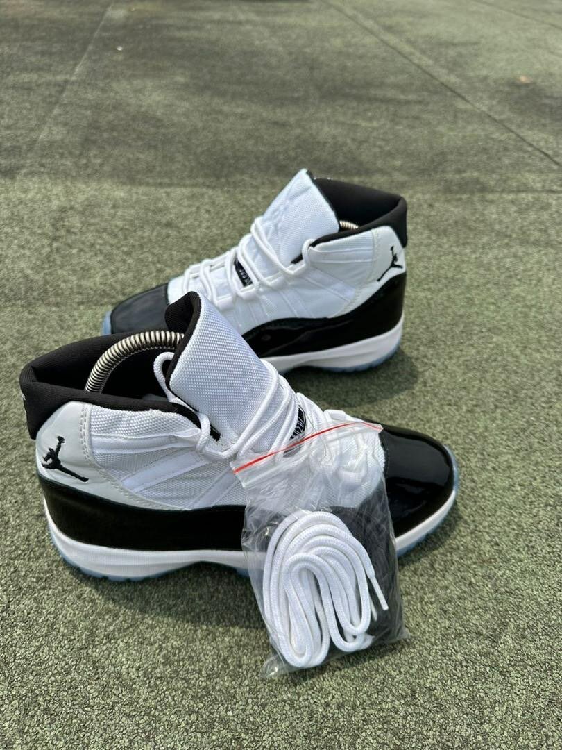 Jordan 11