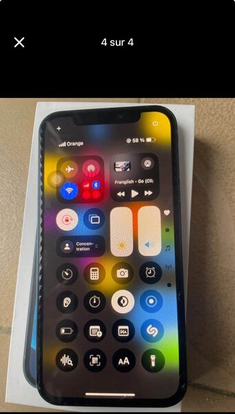 iPhone 12 Bleu 64 Go