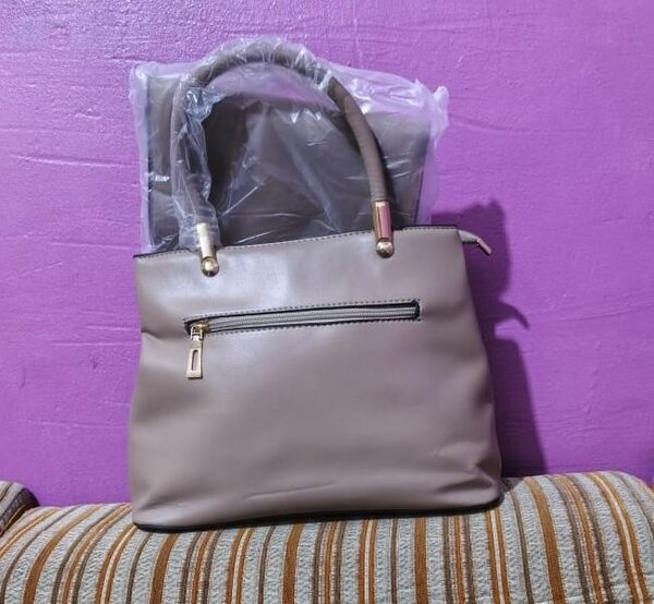 Sac à main femme en cuir gris