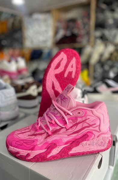 Baskets colorées tendance