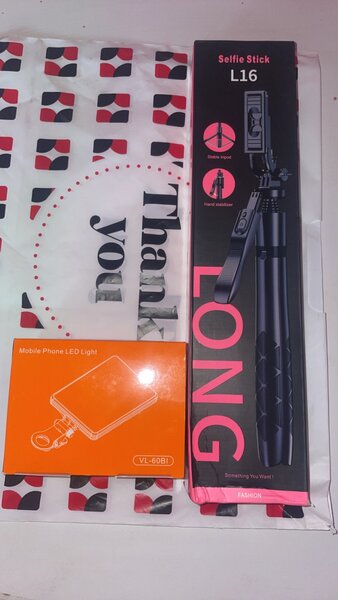 Selfie light and l16combo