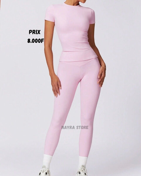 Ensemble de sport rose femme